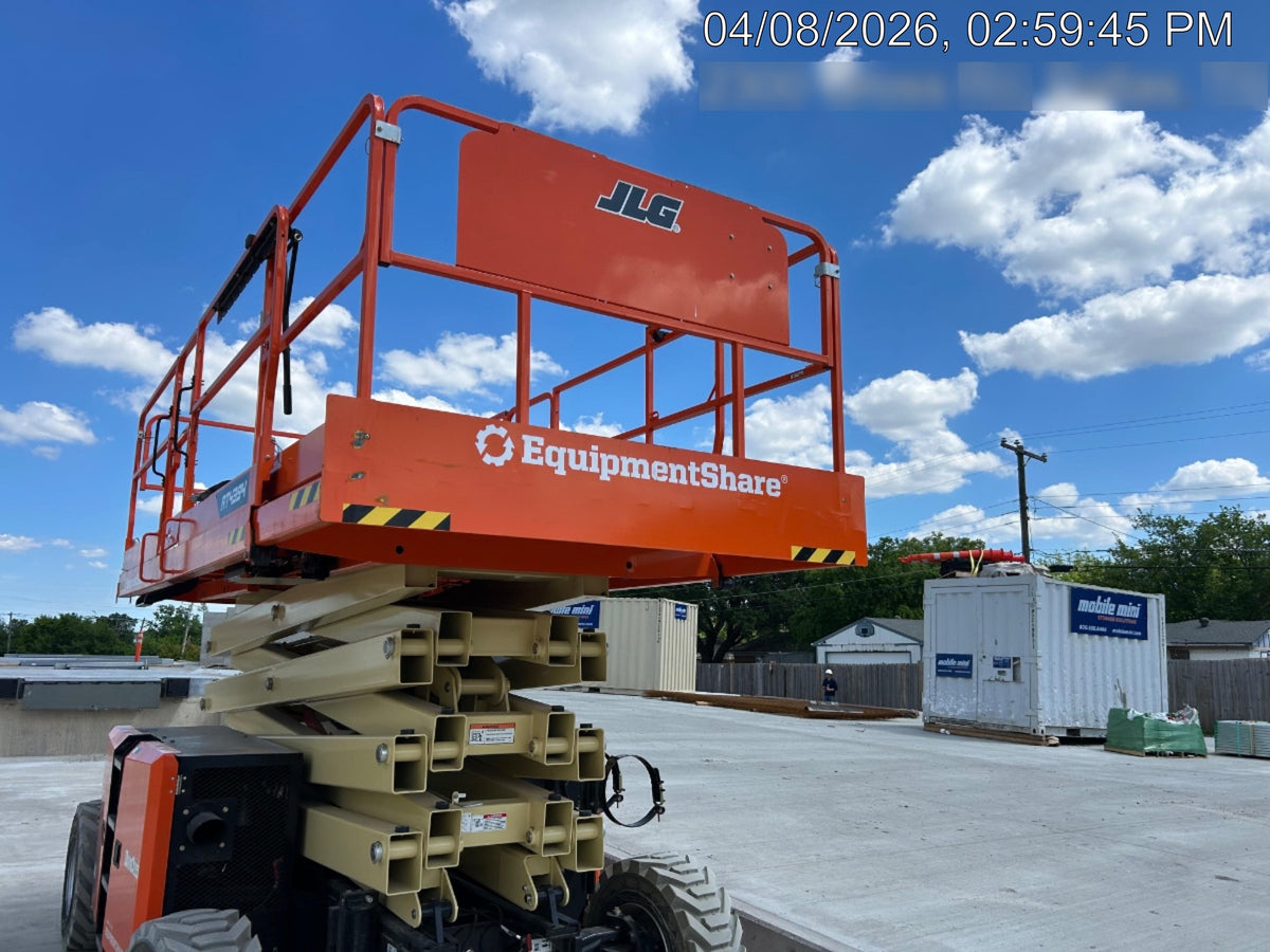 2025 JLG RT4394