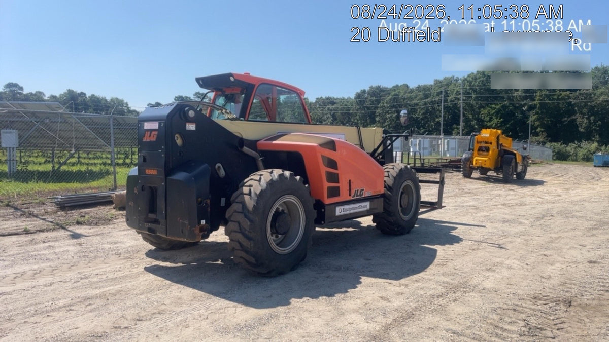 2022 JLG 1732