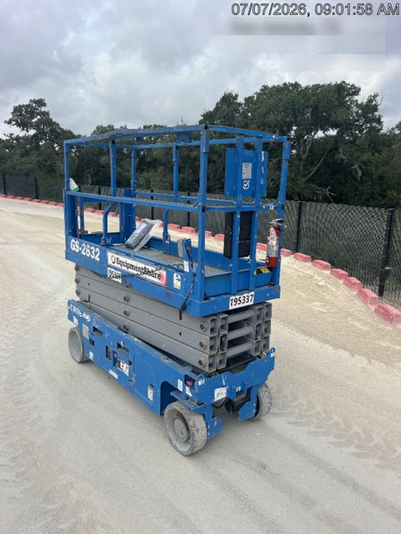 2021 GENIE GS-2632