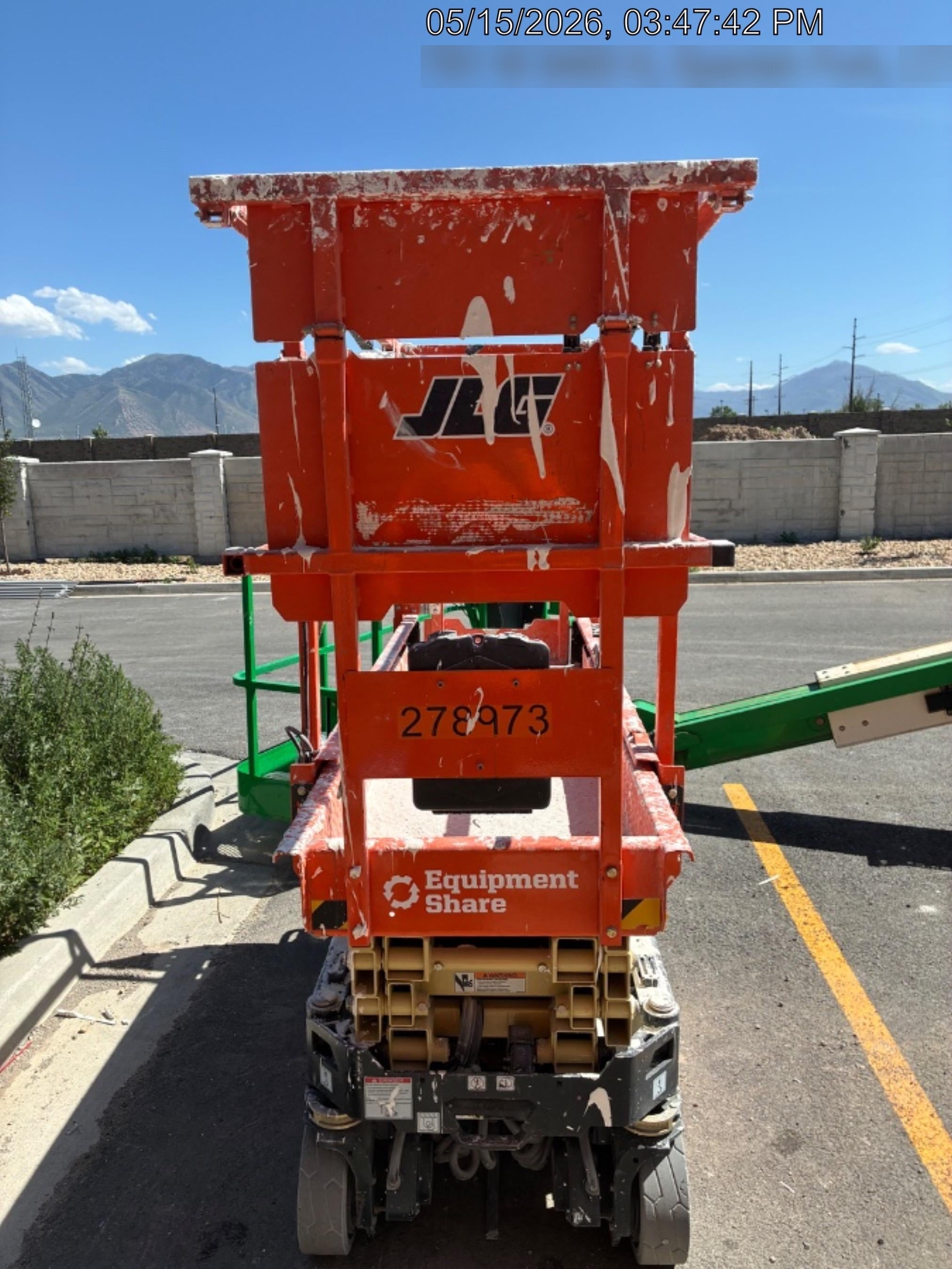 2022 JLG ES1932