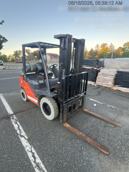 2022 TOYOTA 50-8FGU25
