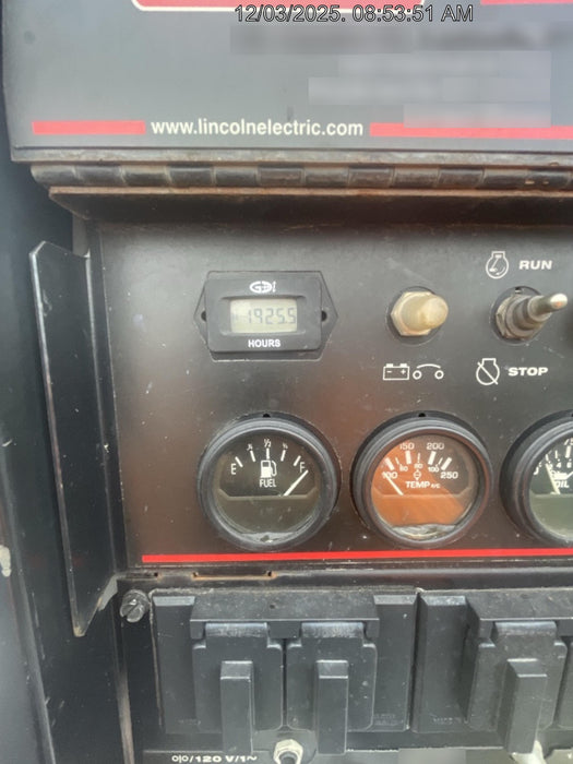 2021 Lincoln Electric Vantage 322 Vantage 322 Ready Pak 3 w/ Decals, ORANGE (includes trailer, cable rack, fender light kit) NO Telematics