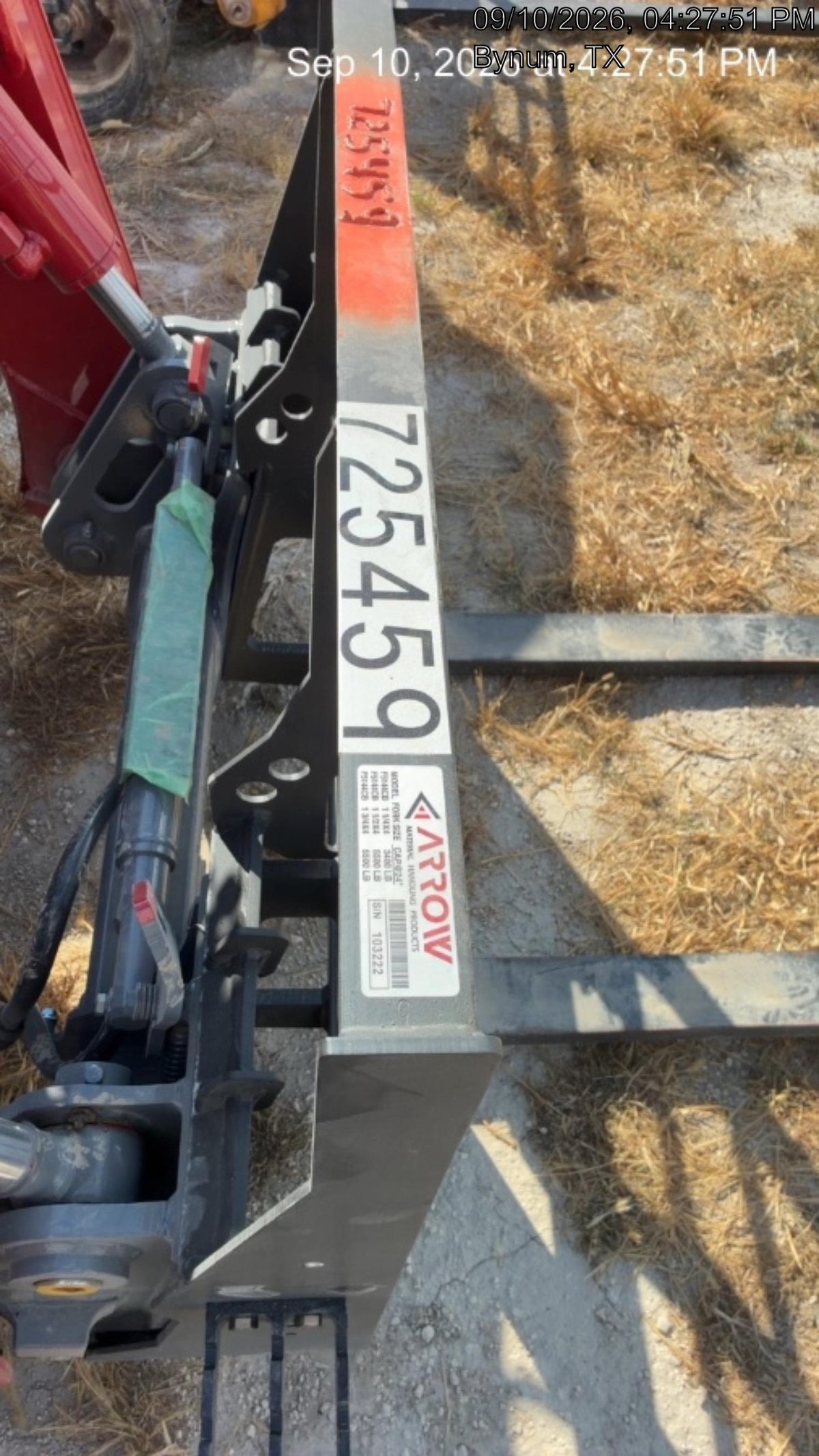 2026 ARROW MATERIAL HANDLING 72" Pallet Forks - Arrow