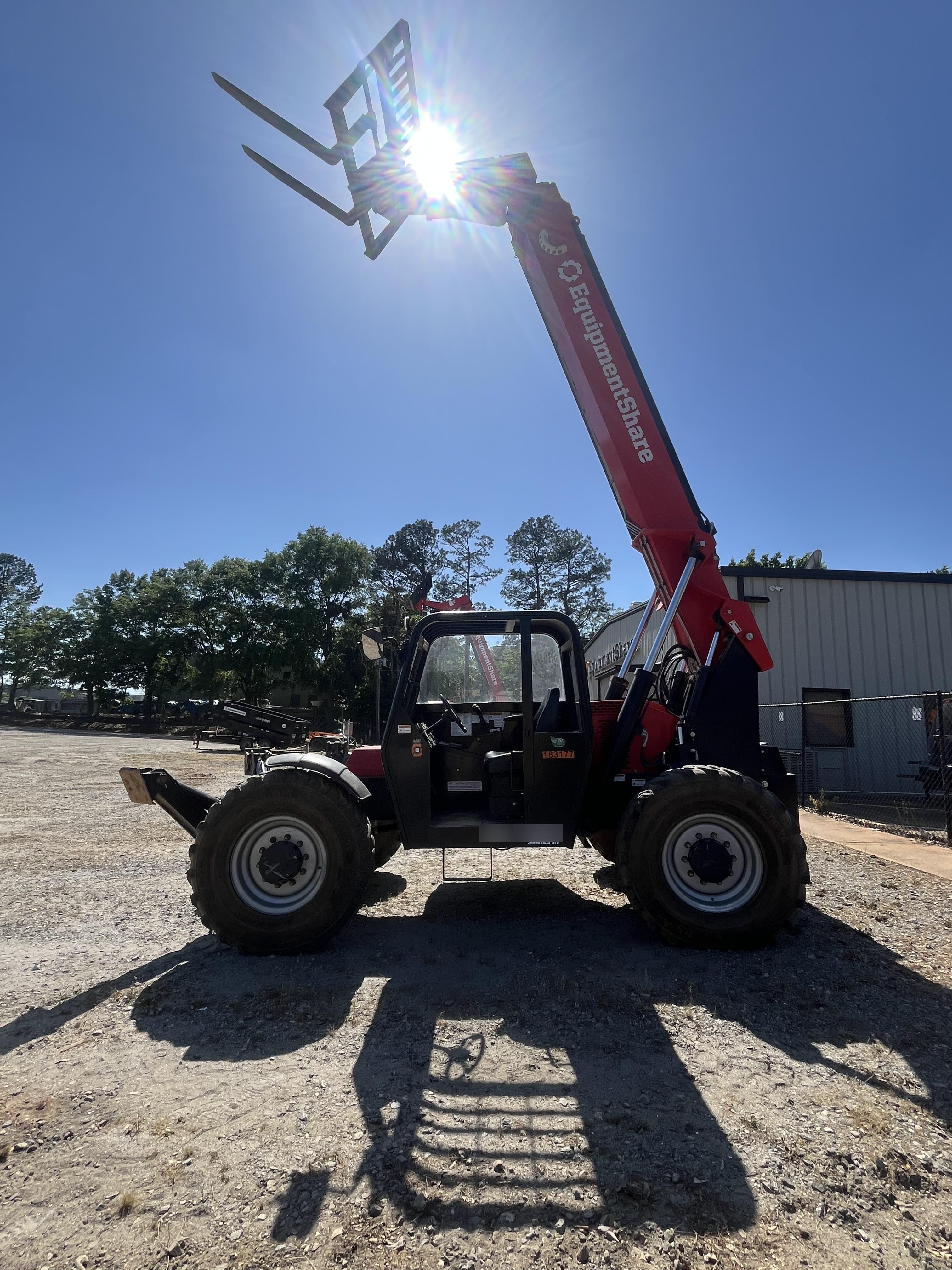 2021 MANITOU MTA10055