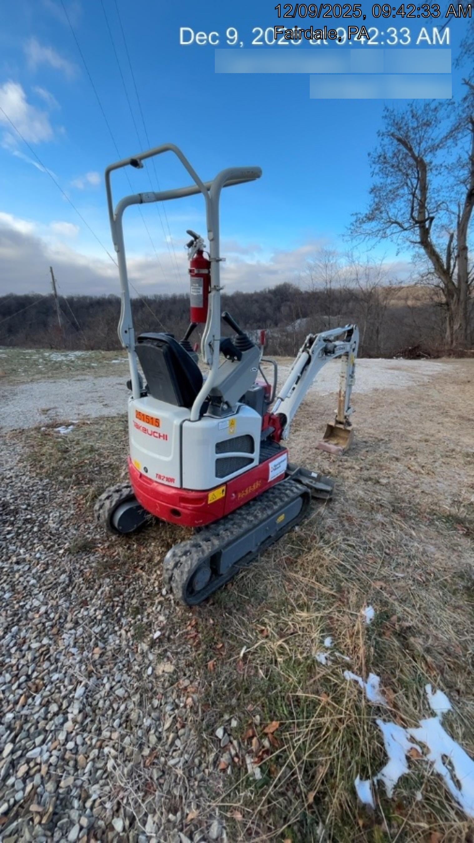 2022 TAKEUCHI TB210R