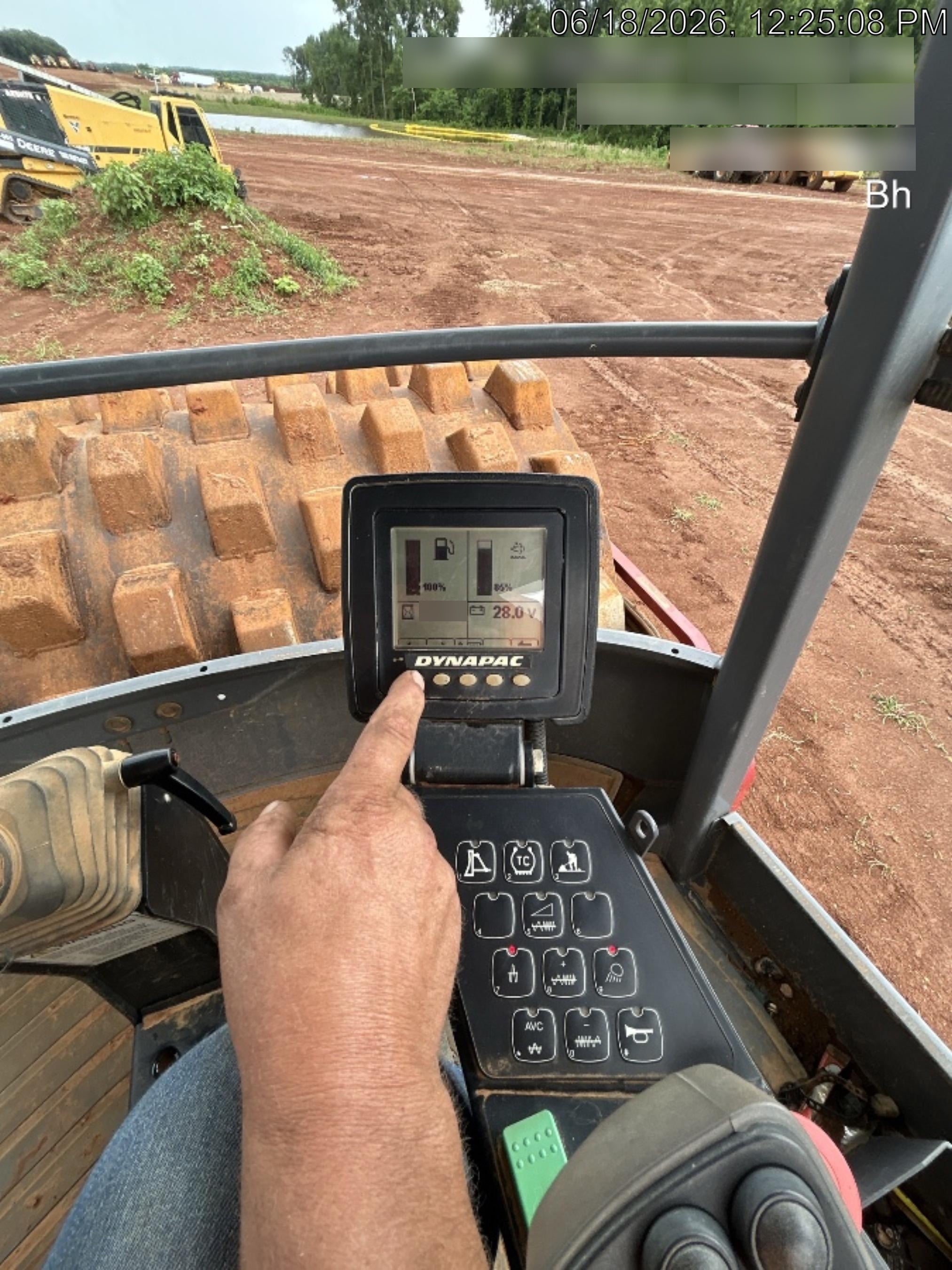 2022 DYNAPAC CA2500PD