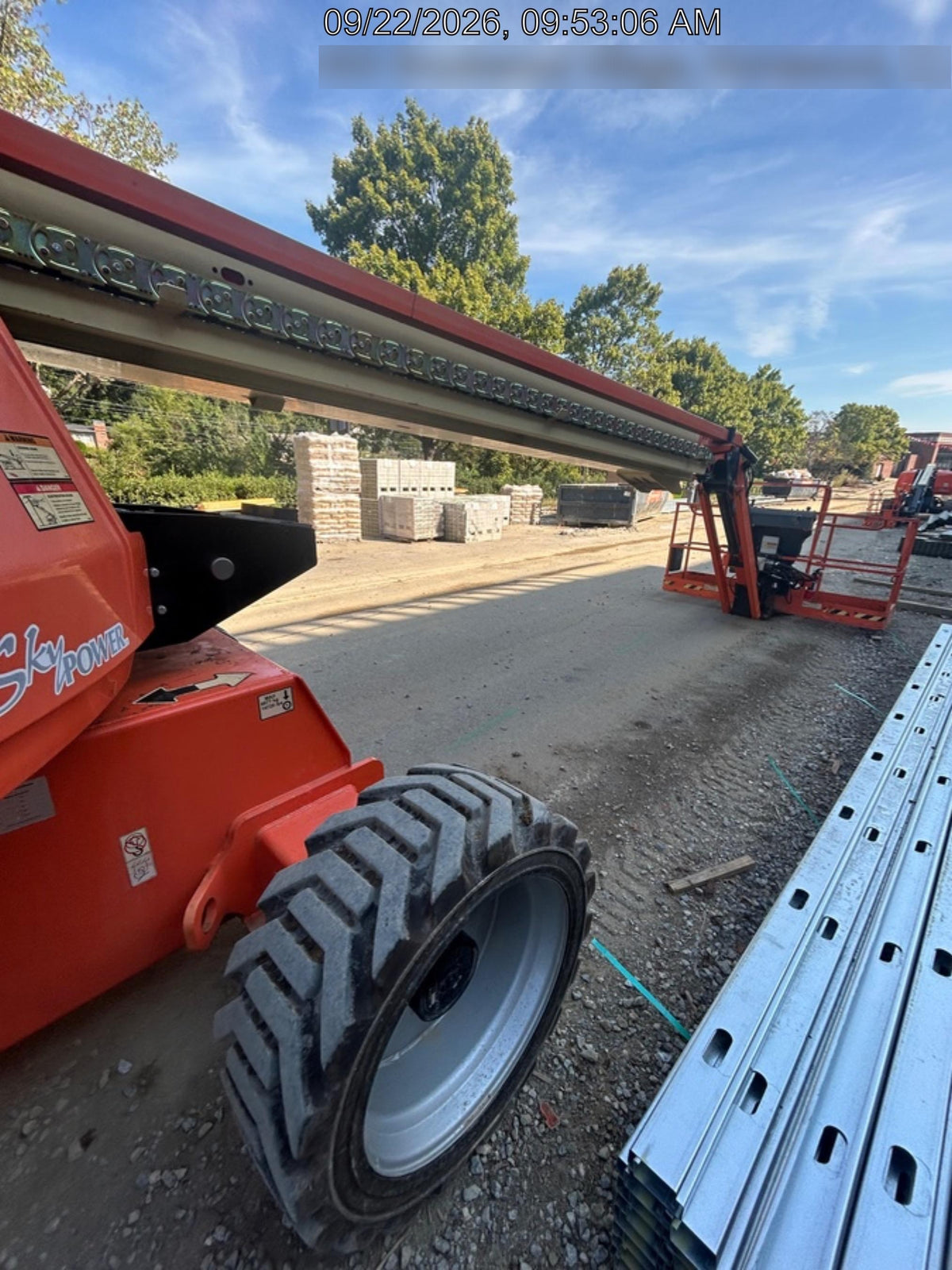 2021 JLG 660SJ