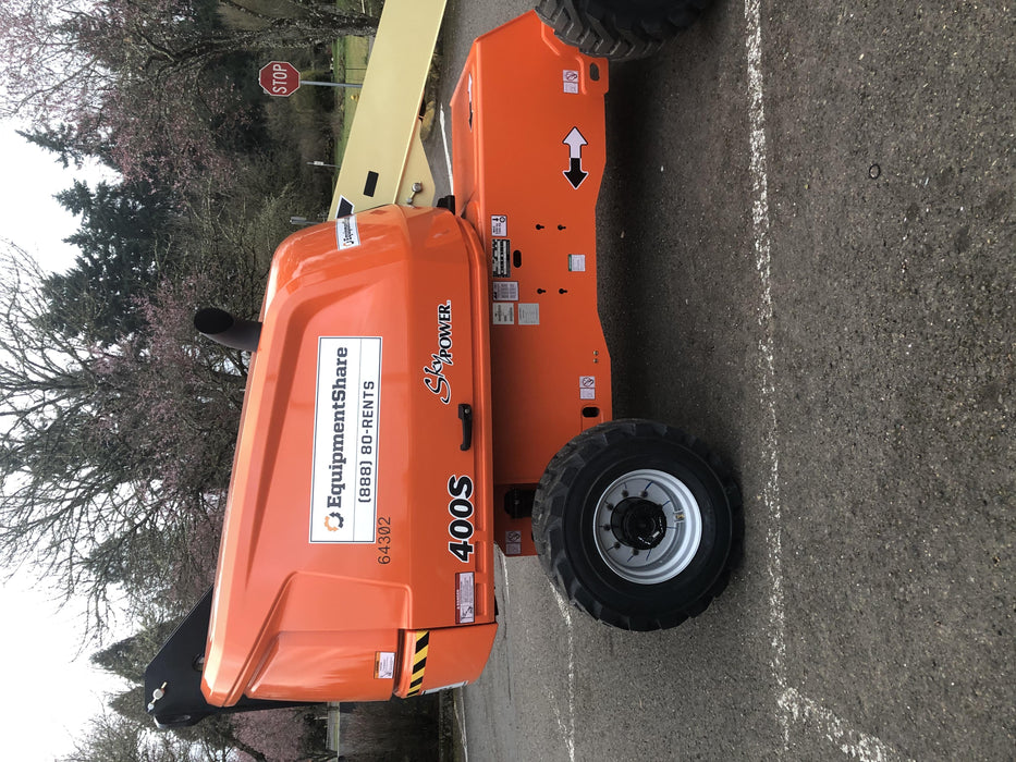 2020 JLG 400S