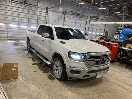 2019 RAM 1500 Premium 5.7L V8 Hemi Laramie 1500 Crew Cab 4WD