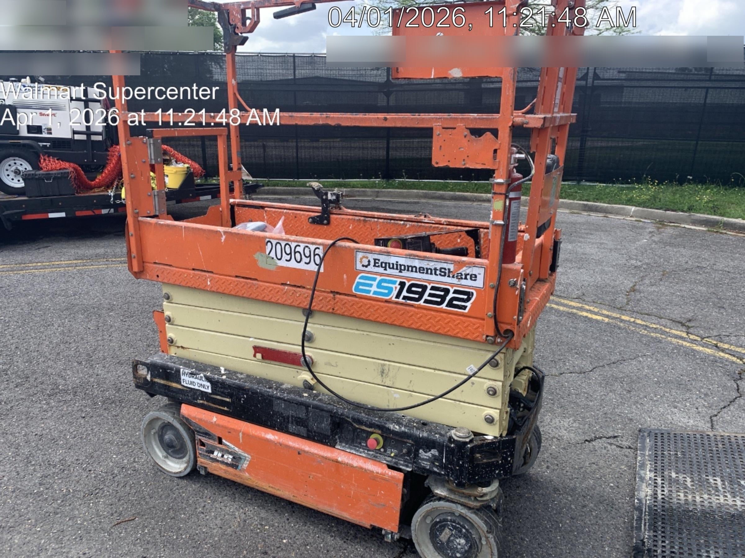 2022 JLG ES1932