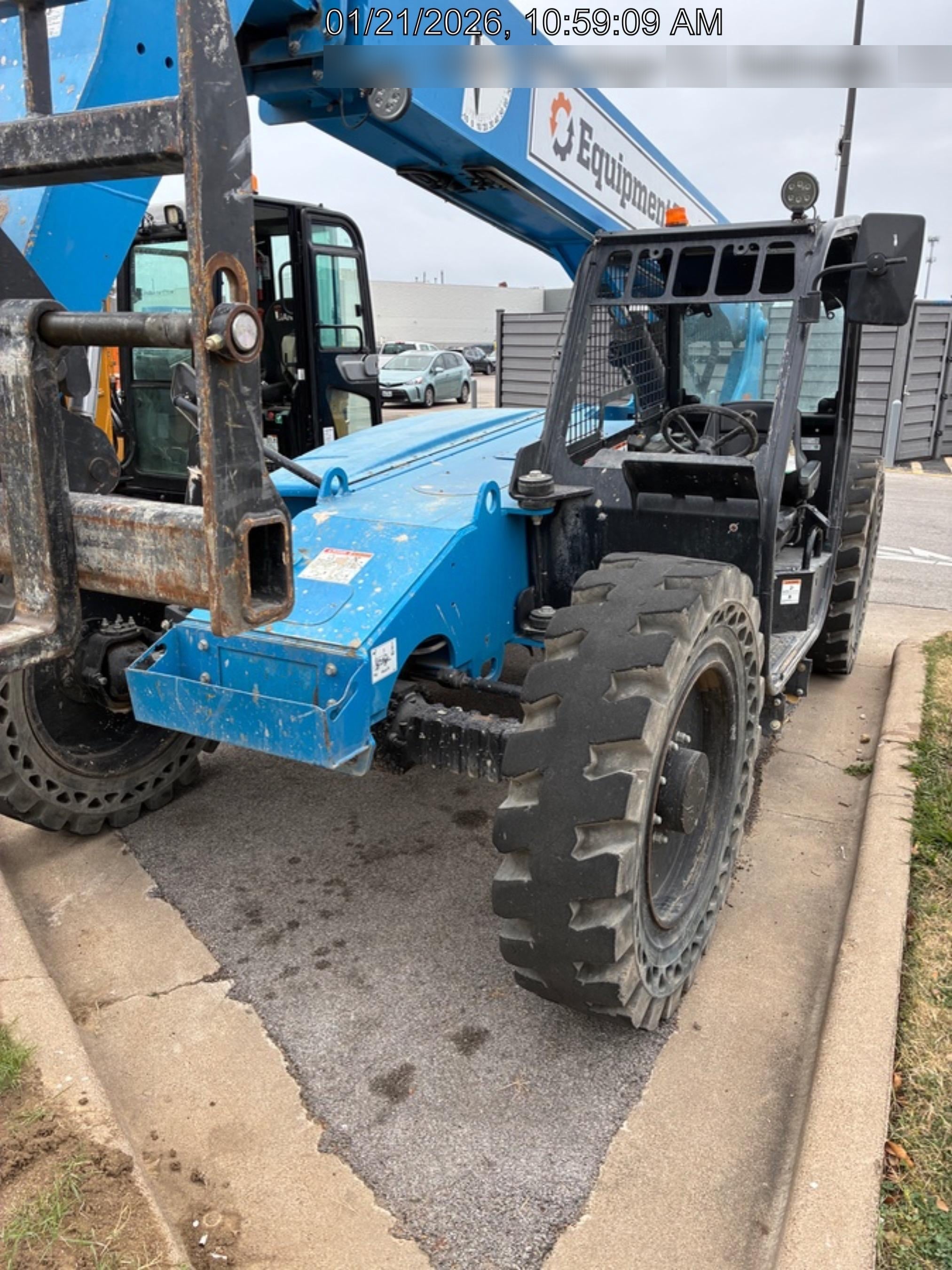 2023 GENIE GTH-636
