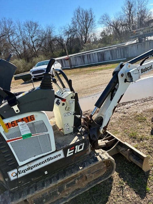 2021 BOBCAT E10