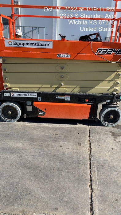 2022 JLG R3246