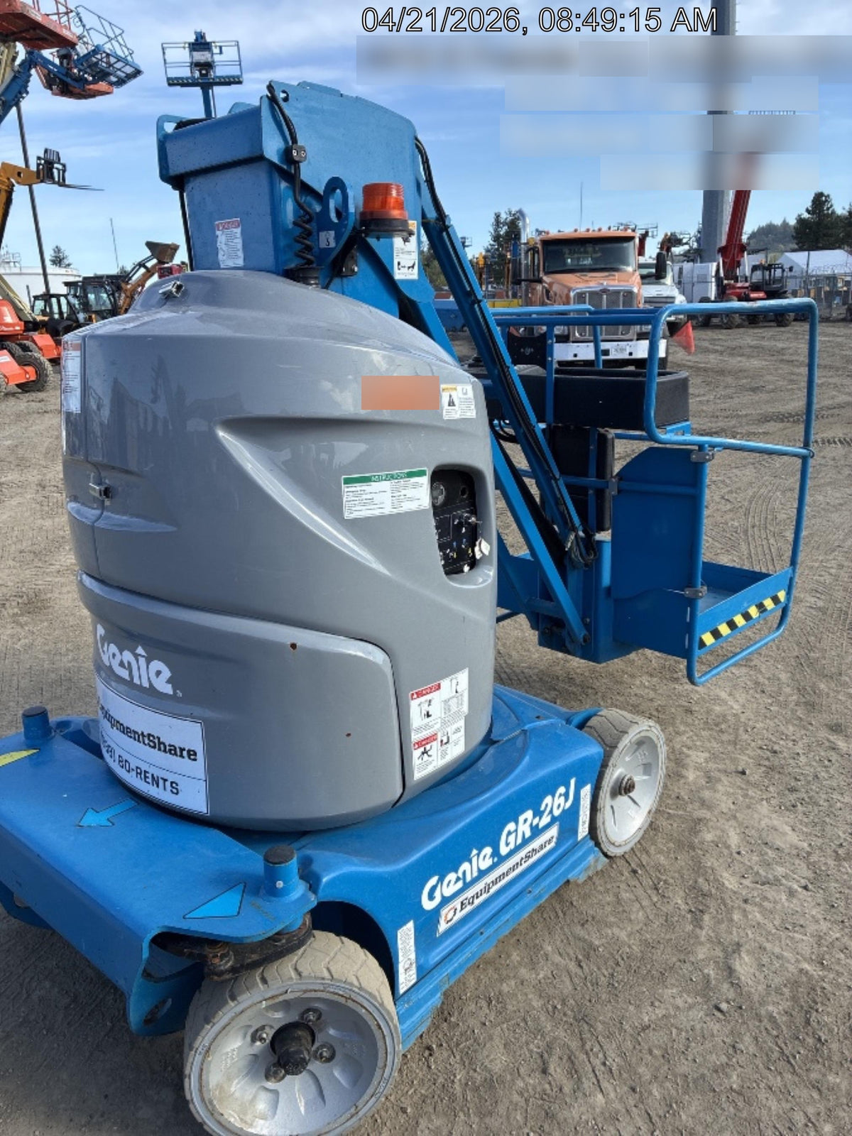 2020 GENIE GR-26J