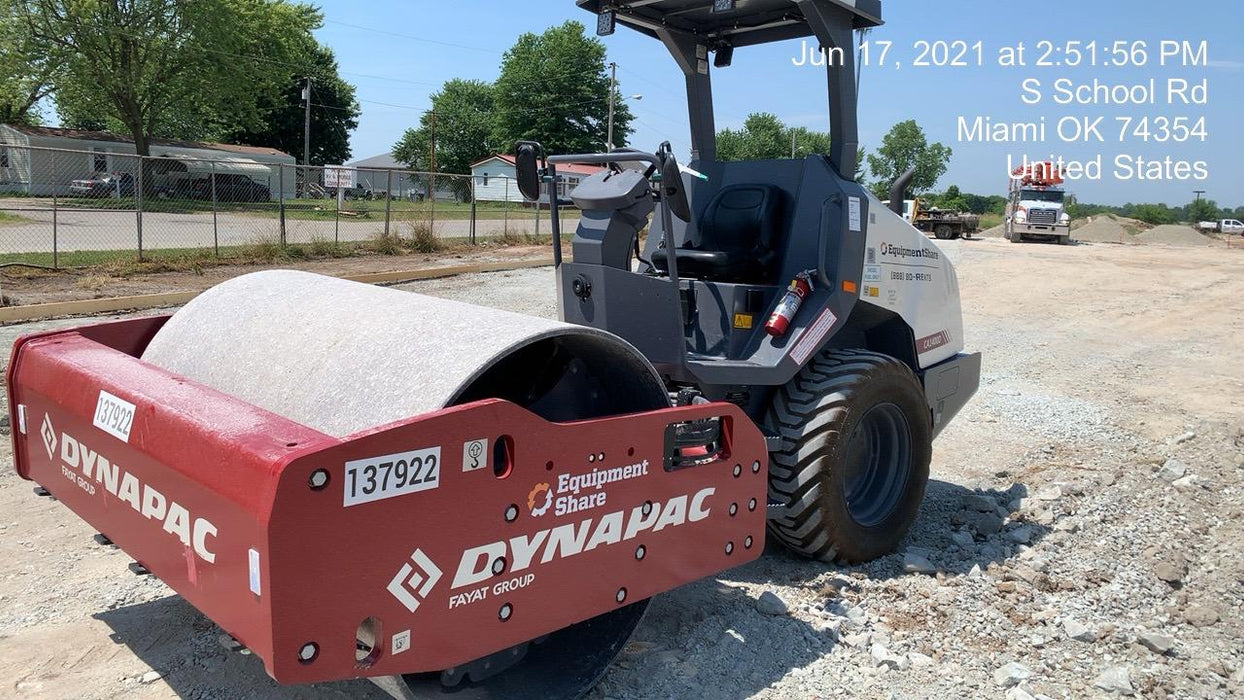 2021 DYNAPAC CA1400D