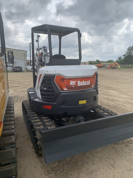 2022 BOBCAT E50