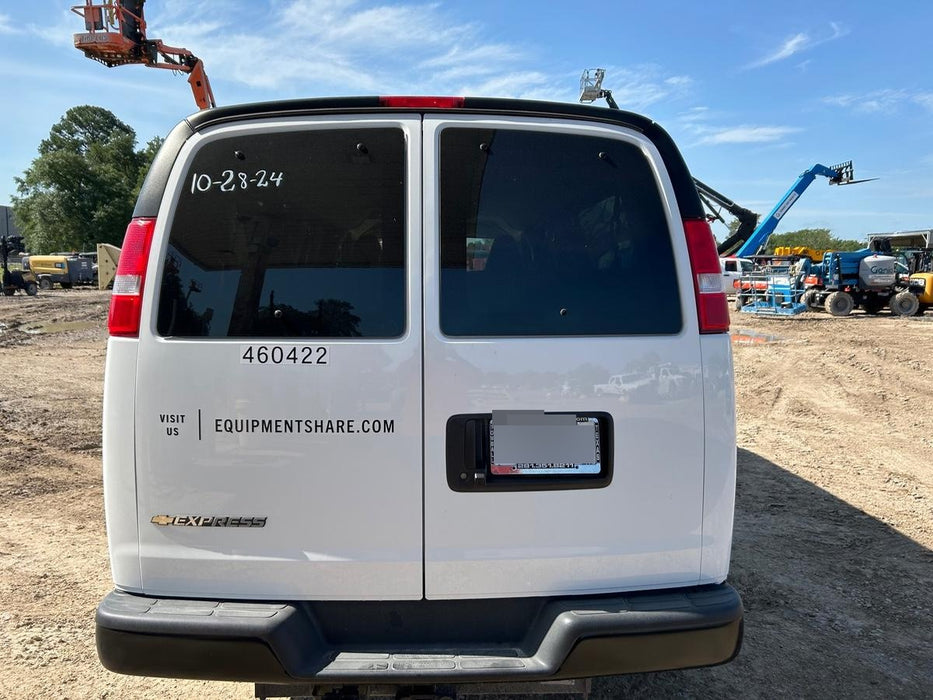 2024 CHEVROLET Express Van - Rental