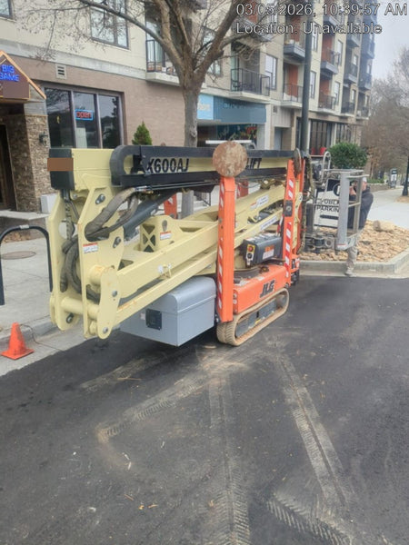 2021 JLG X600AJ