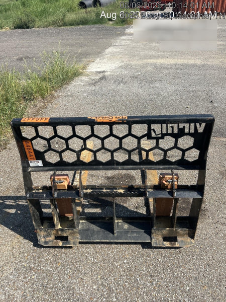 2024 VIRNIG 48" Pallet Forks - Virnig