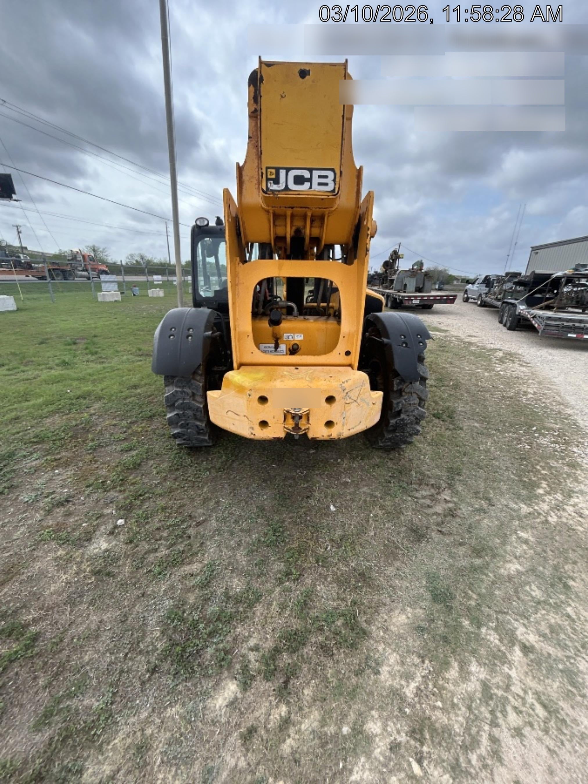 2019 JCB 512-56 109 HP w/Open ROPS, Beacon, Aux Hydraulics, Worklights, Solid Tires w/66" Carriage/60" Forks