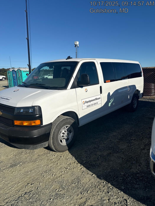 2025 CHEVROLET Express Van - Rental