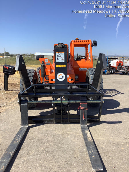 2021 SKYTRAK 10054