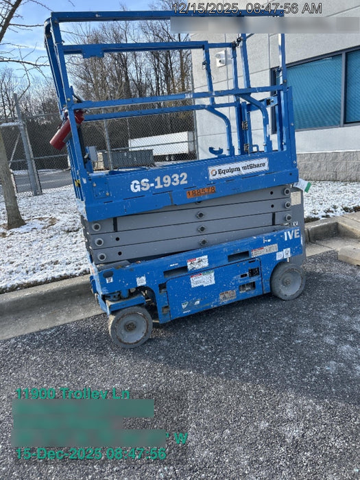 2021 GENIE GS-1932