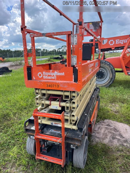 2023 JLG ES2632