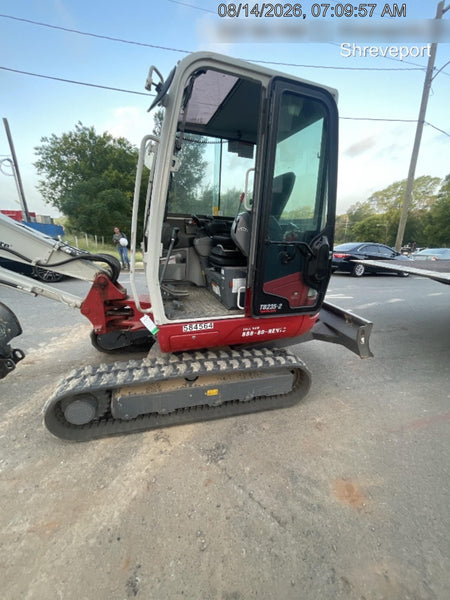 2025 TAKEUCHI TB235-2CR