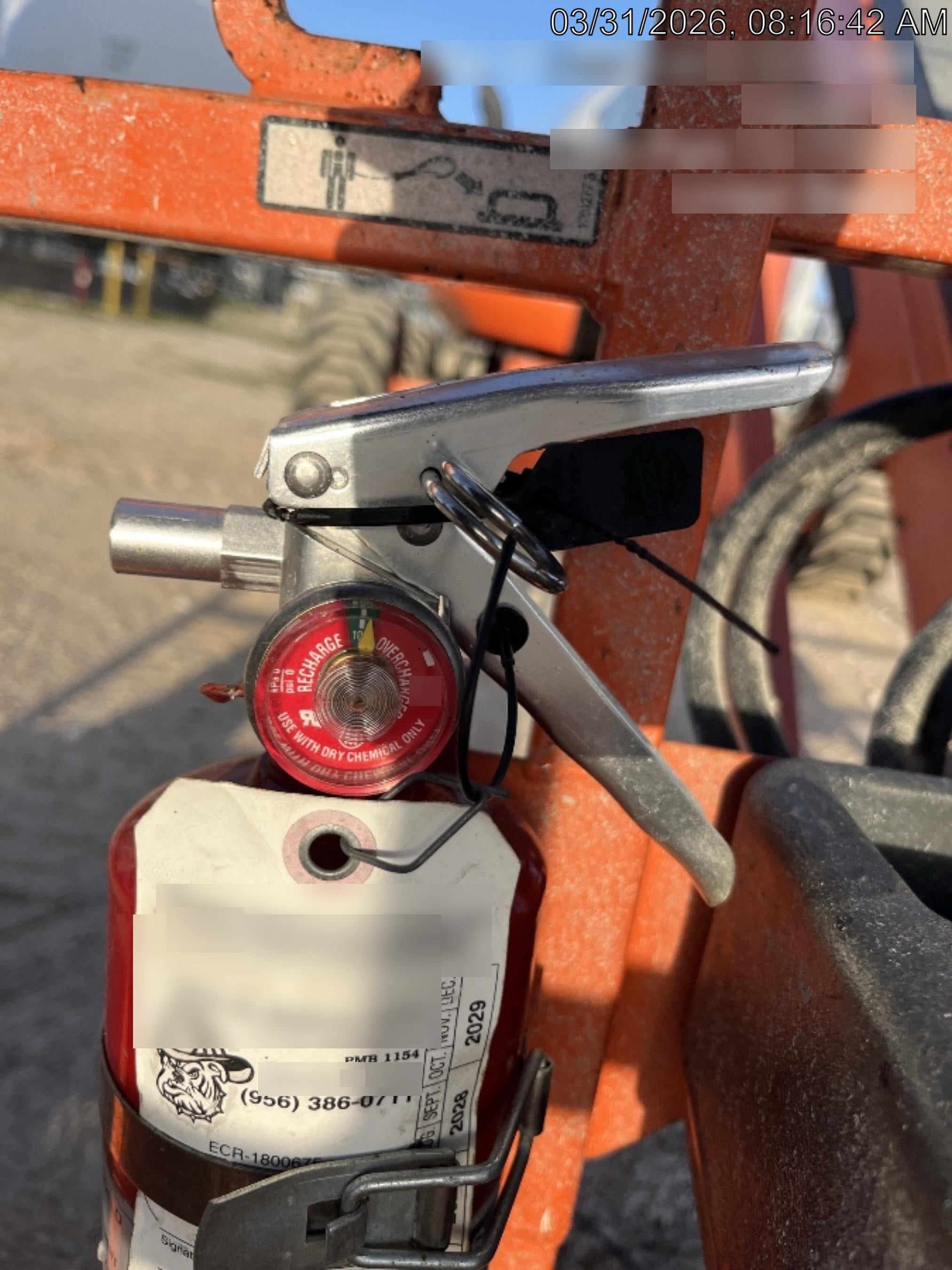 2023 JLG 600AJ