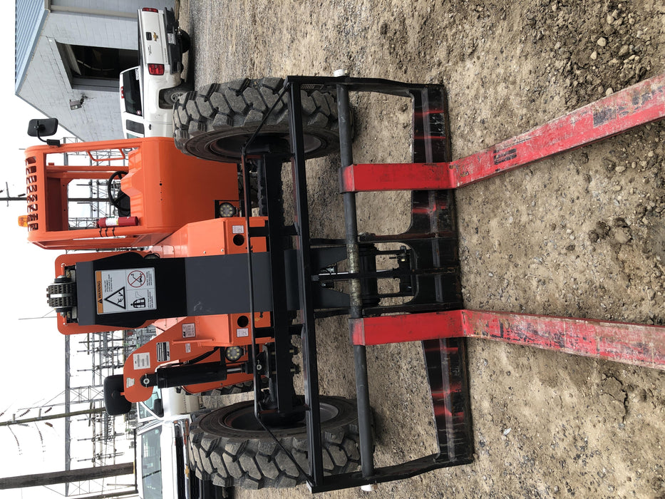 2019 Skytrak 6036 Canopy, Solid Tires, LED Work Lights, Beacon w/72" Carriage, 48" Pallet Forks