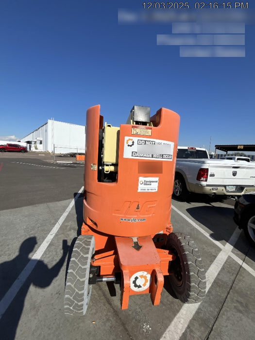 2019 JLG E300AJP