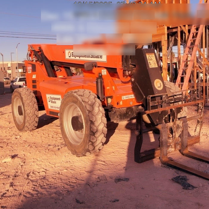 2020 Skytrak 8042 74 Hp, FF Tires, Work Lights, Beacon, Aux Hydraulics, Back up Alarm, Lifting Eye, ES Decals