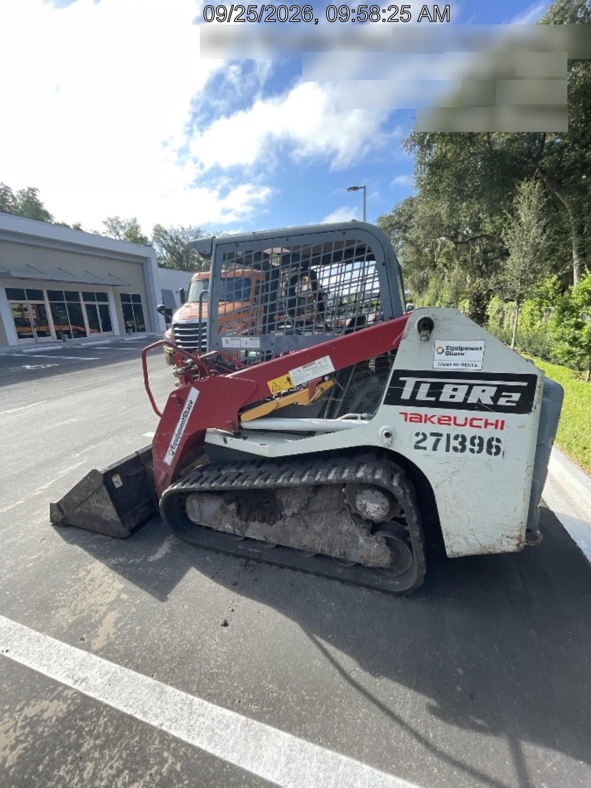 2022 TAKEUCHI TL8R2-R