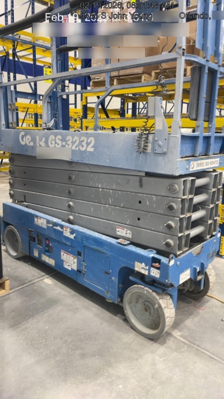 2018 Genie GS-3232 GS-3232 w/Folding rails, Half height swing gate