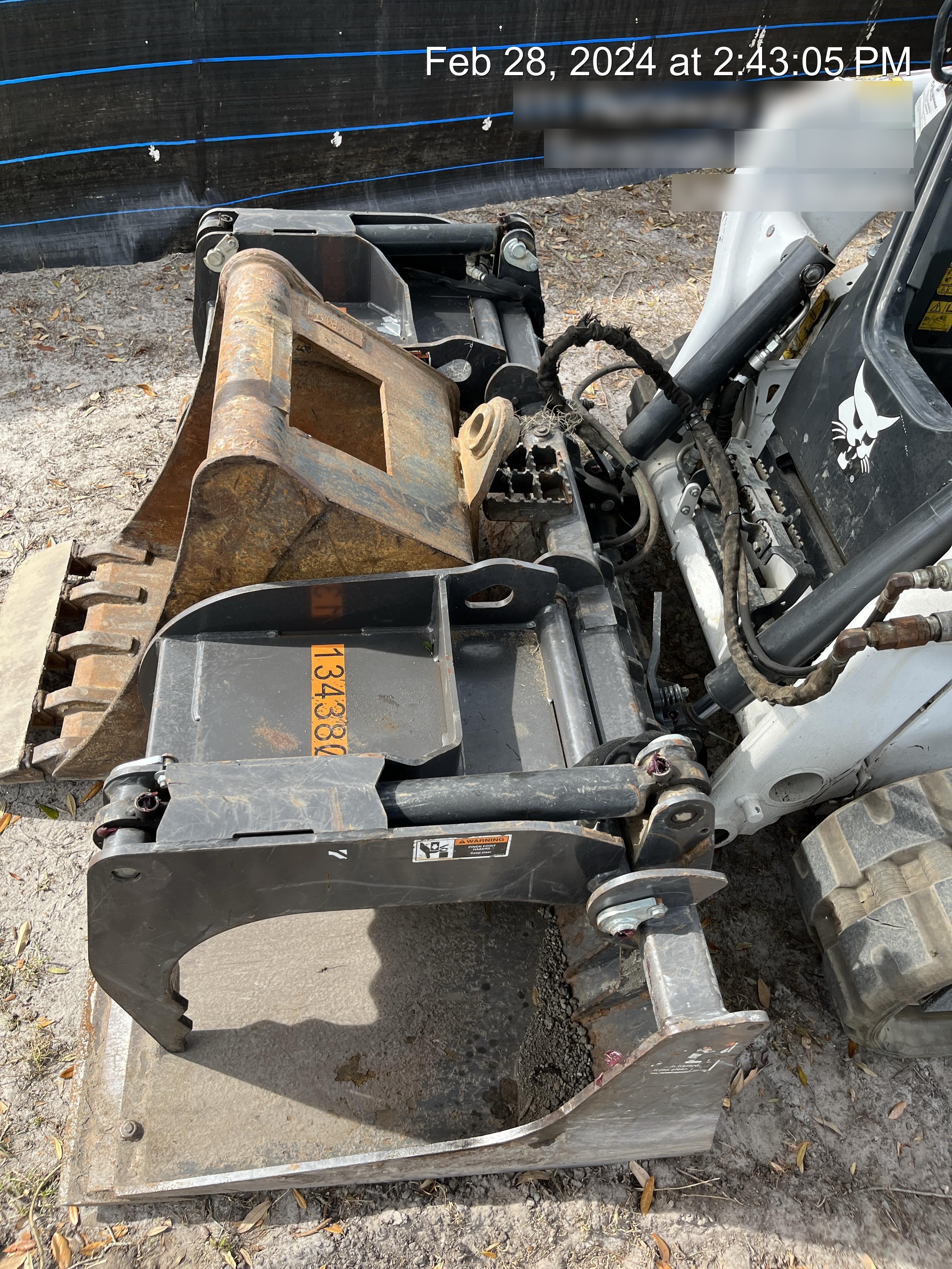 2021 PALADIN 76" Scrap Grapple Bucket - Paladin