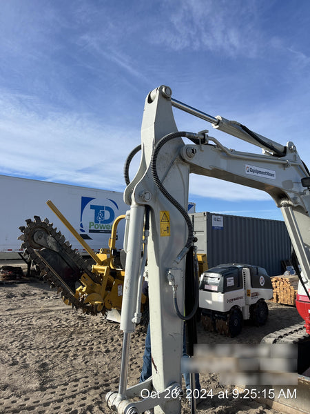 2022 TAKEUCHI TB250-2CR