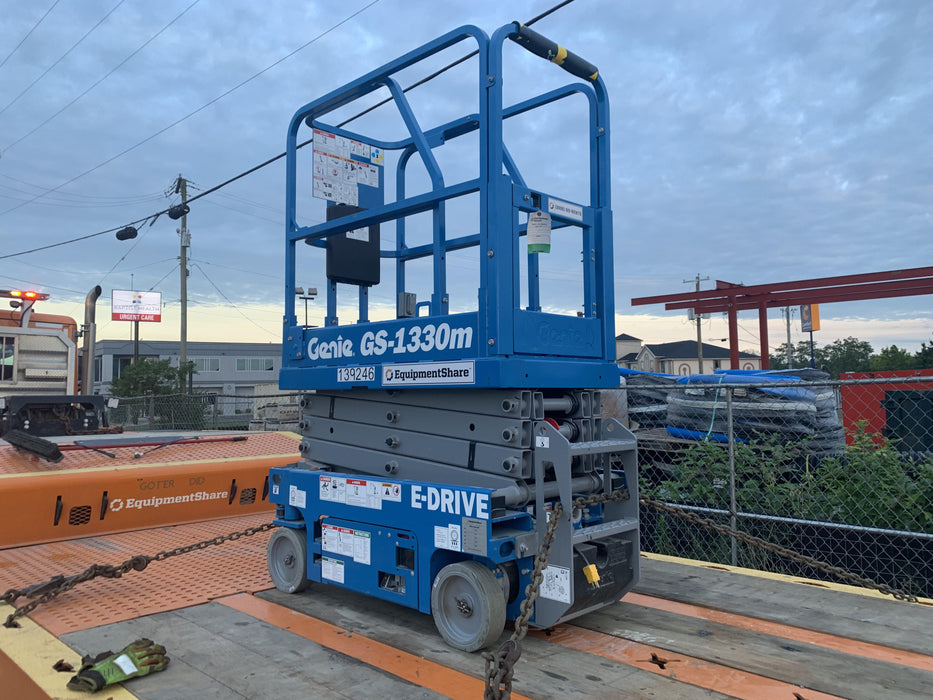2021 GENIE GS-1330m