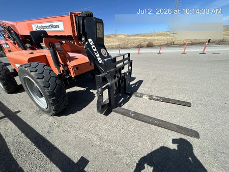 2021 JLG 6036