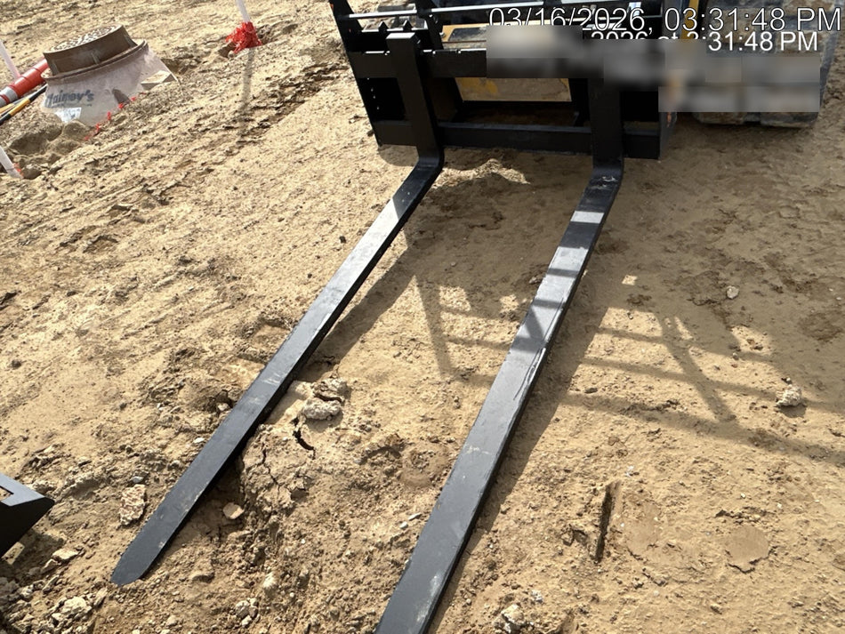 2026 ARROW MATERIAL HANDLING 48" Pallet Forks - Arrow