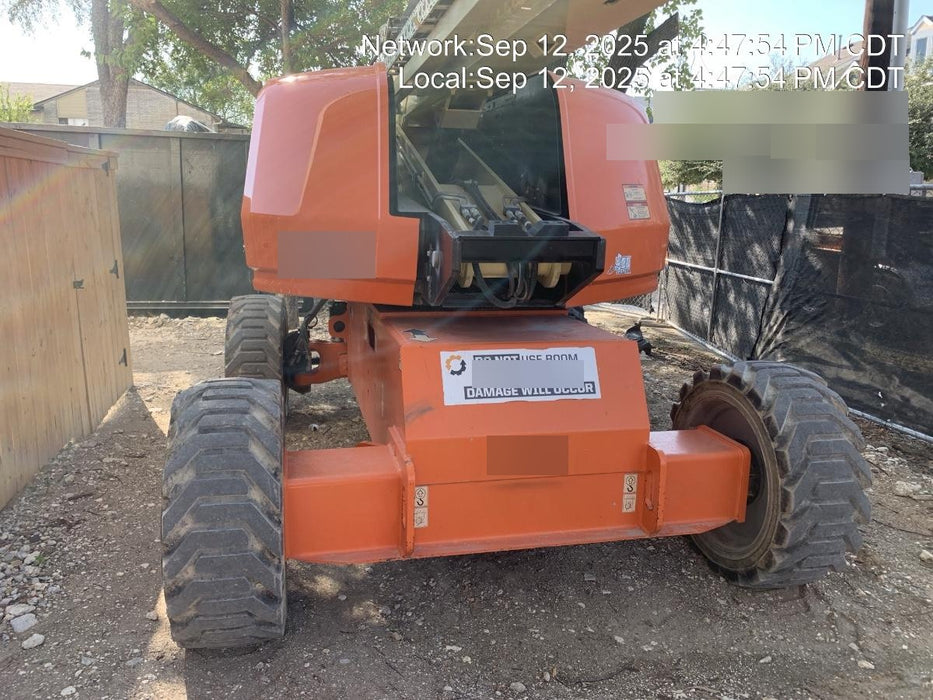 2019 JLG 660SJ