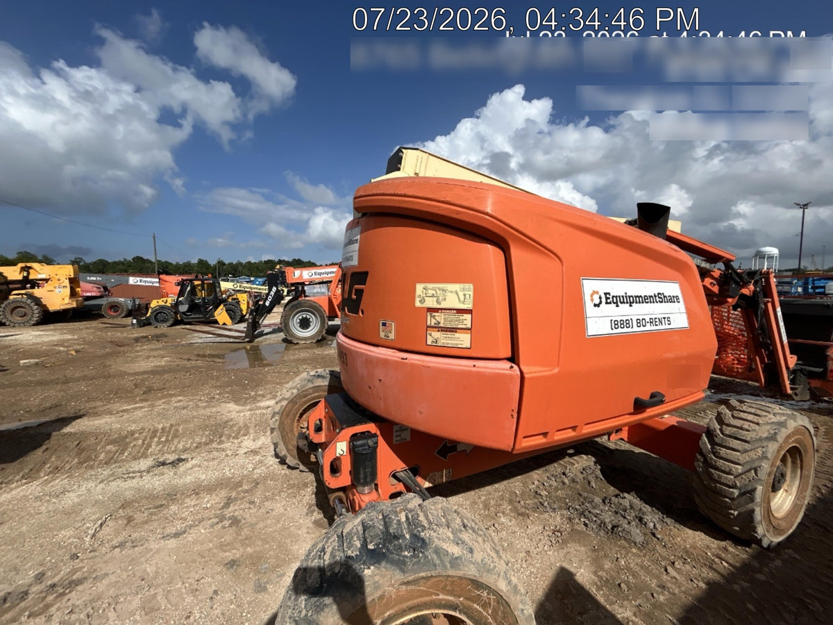 2019 JLG 450AJ