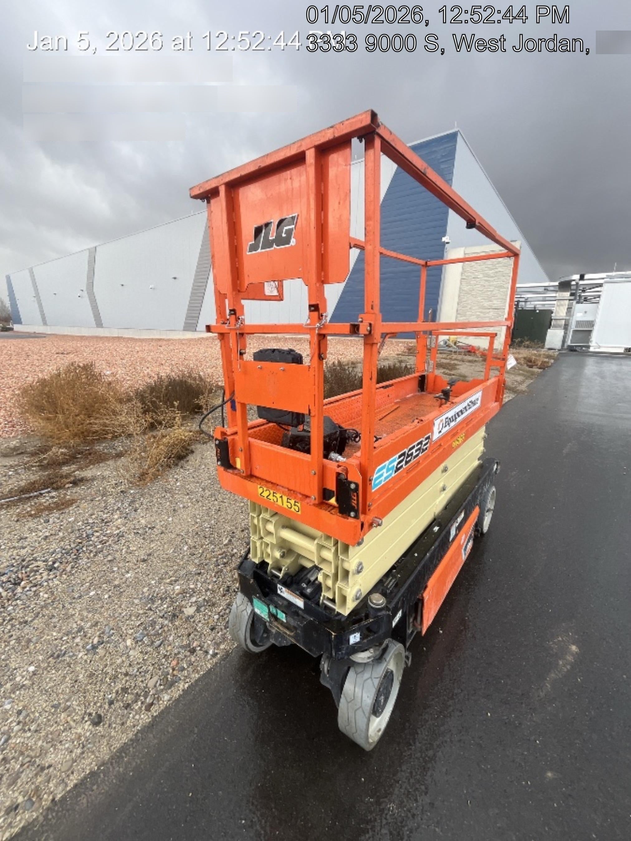 2022 JLG ES2632