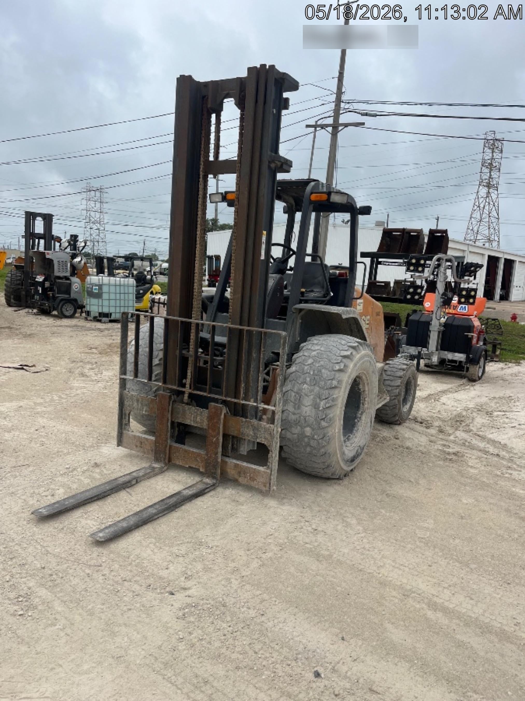 2021 CASE 588H