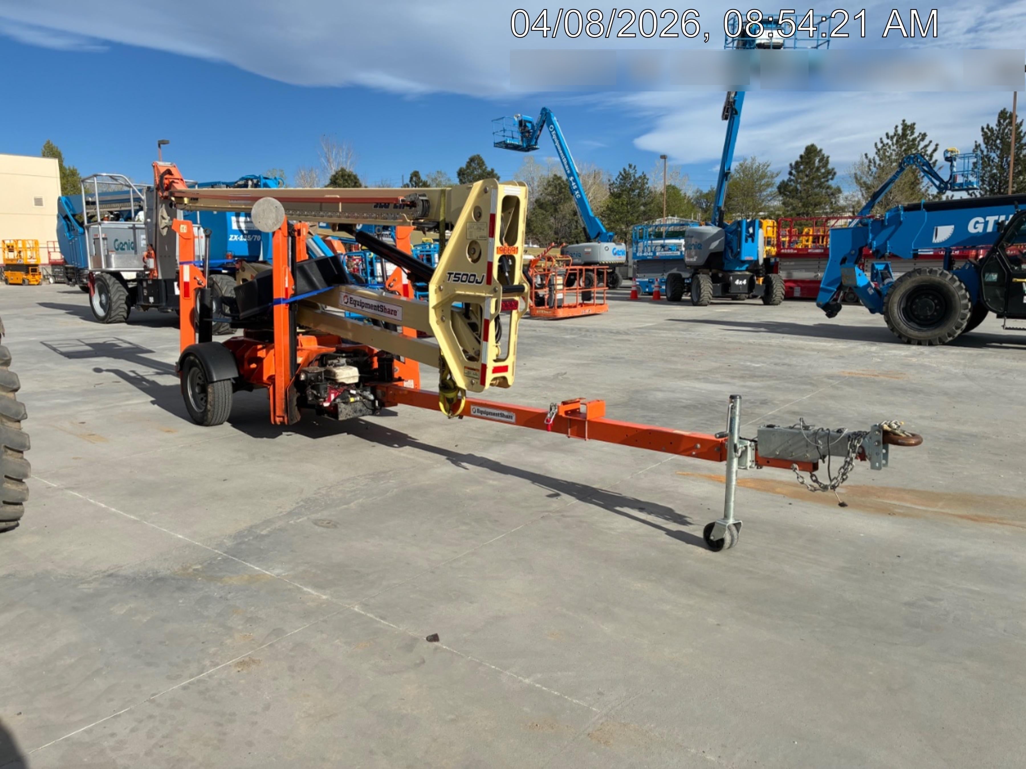 2021 JLG T500J