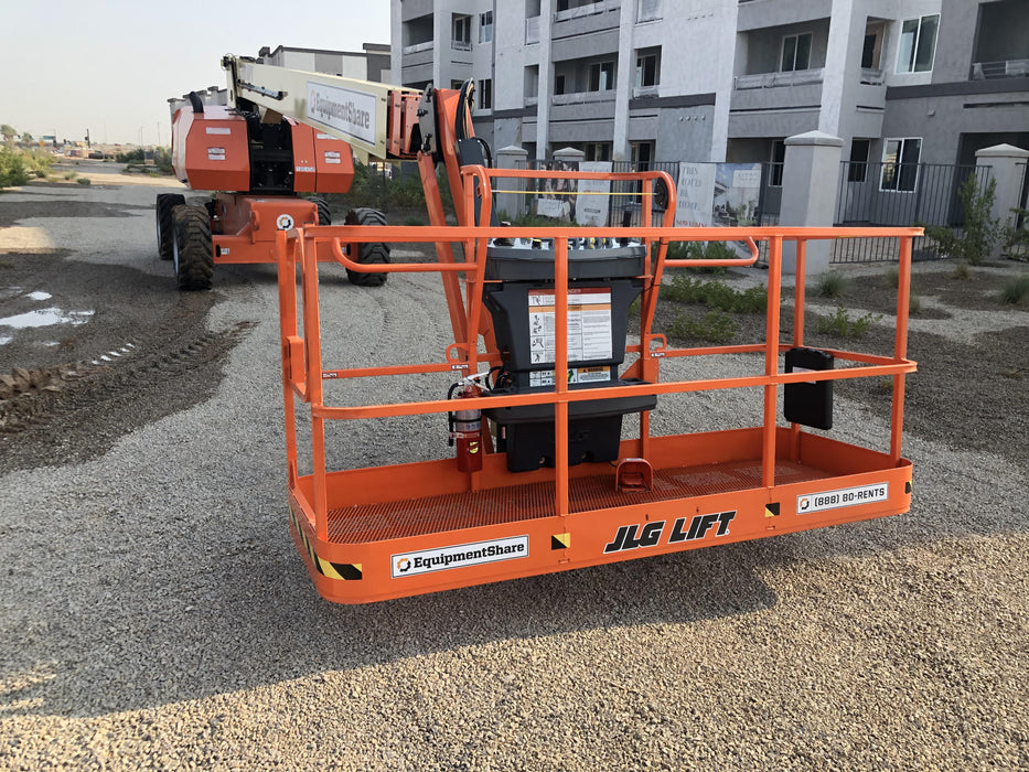 2020 JLG 860SJ