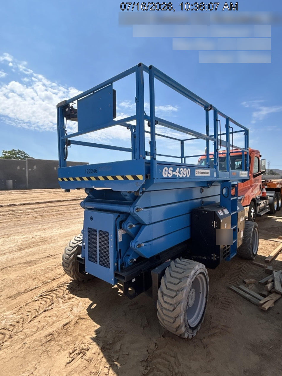 2020 GENIE GS-4390 RT