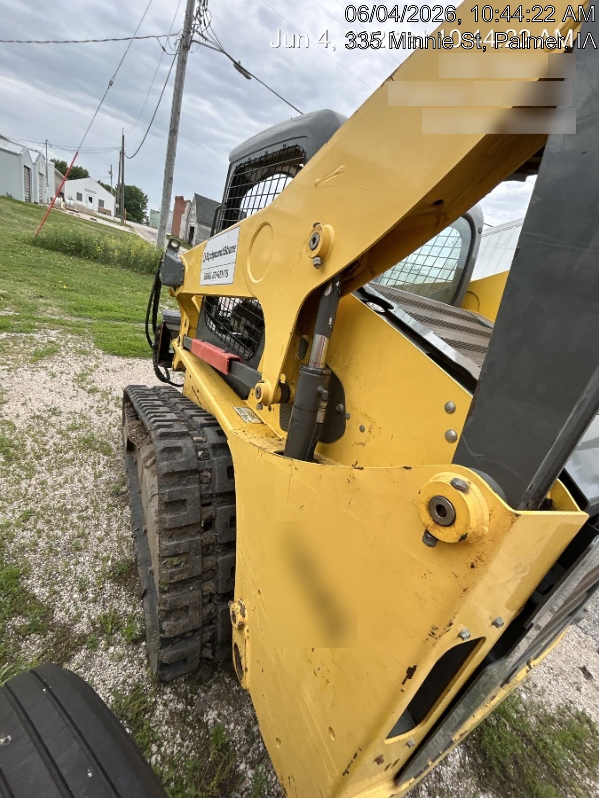 2018 Wacker Neuson ST31 ST31 8k Tracked Skid Loader, Canopy, 2 speed, Bucket Leveling , Selectable EH Controls, Variable speed fan, Cyclonic precleaner, 75" Bucket LP w/ smooth bolt on edge