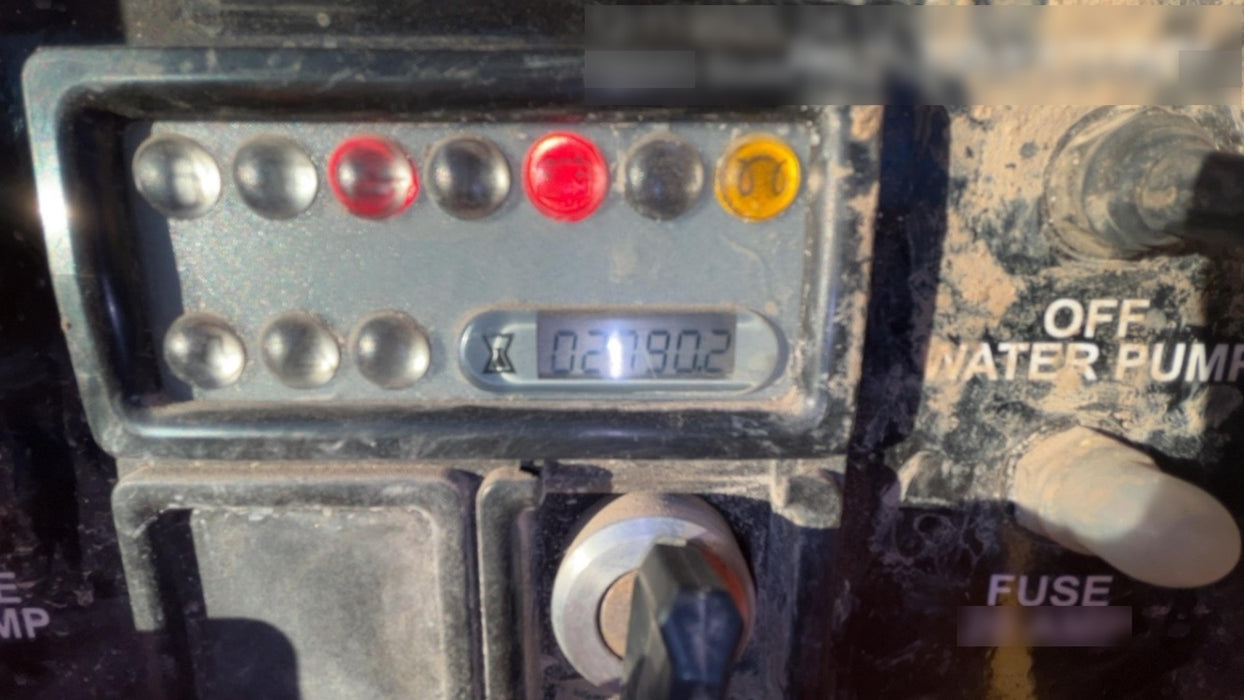 2022 VAC-TRON LP573XDT