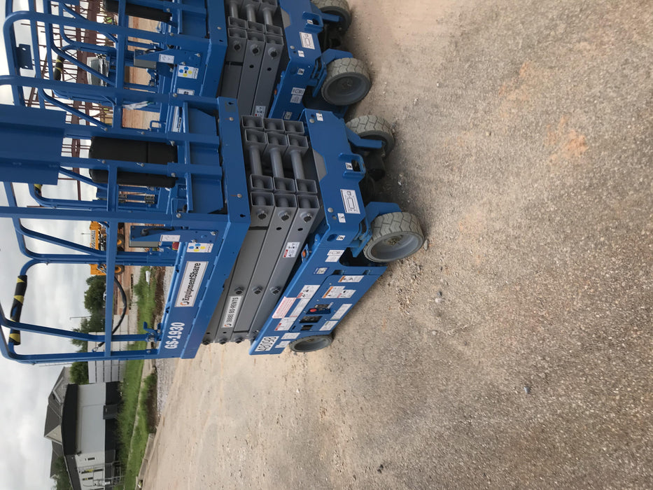 2019 Genie GS-1930 Fixed Rails with Chain Entry